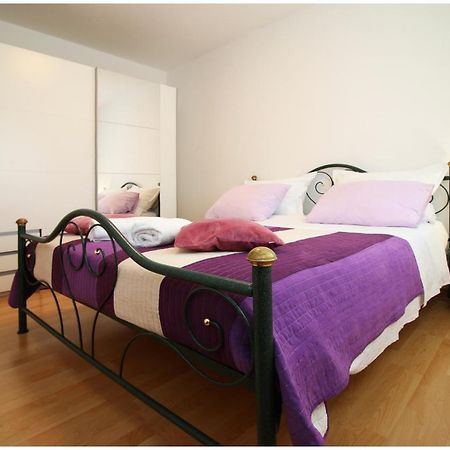 Mir Apartments Primošten Dış mekan fotoğraf