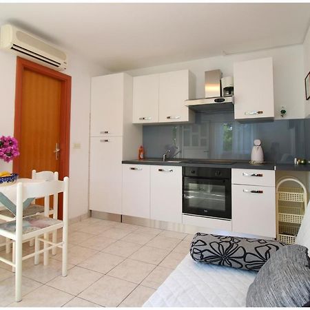 Mir Apartments Primošten Dış mekan fotoğraf