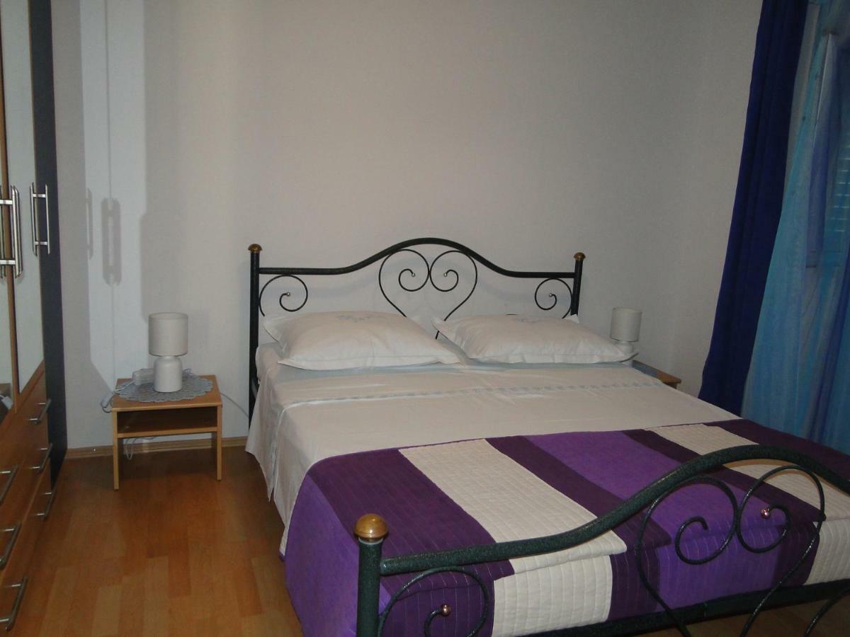 Mir Apartments Primošten Dış mekan fotoğraf