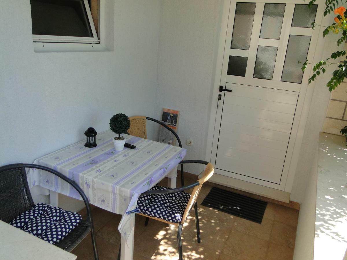 Mir Apartments Primošten Dış mekan fotoğraf