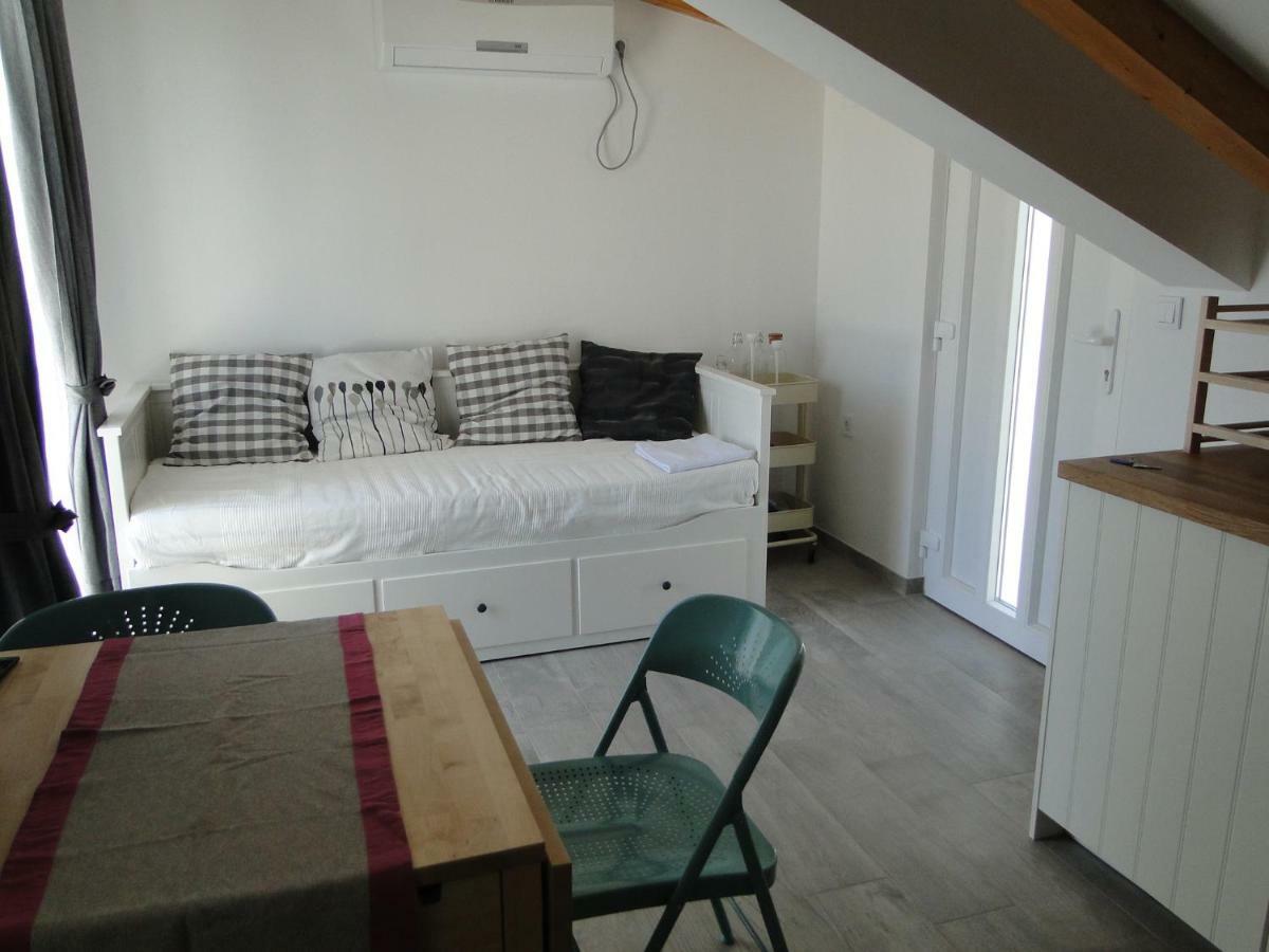 Mir Apartments Primošten Dış mekan fotoğraf