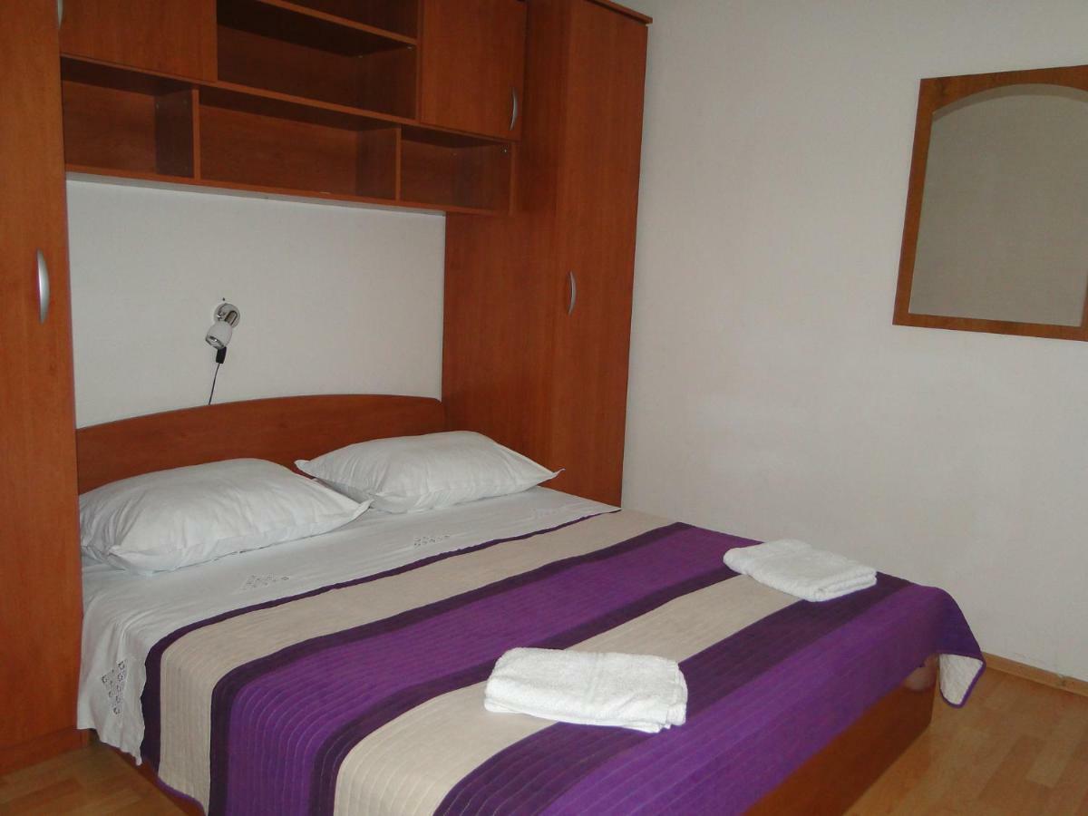 Mir Apartments Primošten Dış mekan fotoğraf