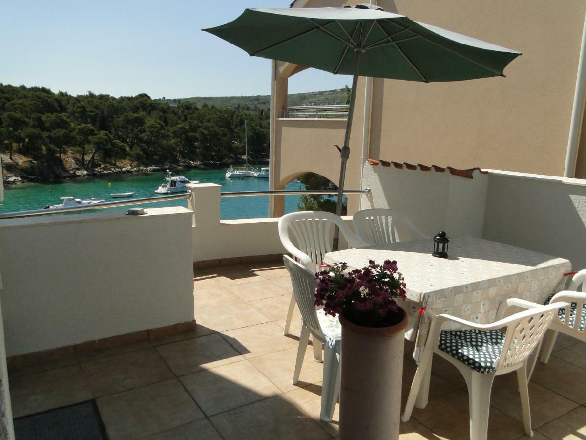Mir Apartments Primošten Dış mekan fotoğraf